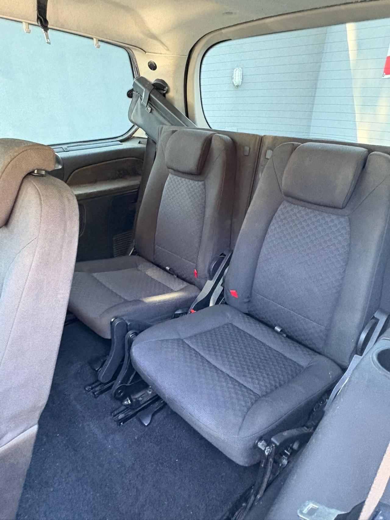 Ford Galaxy 2.0 TDCi 140 CV Ghia DPF 7 Posti