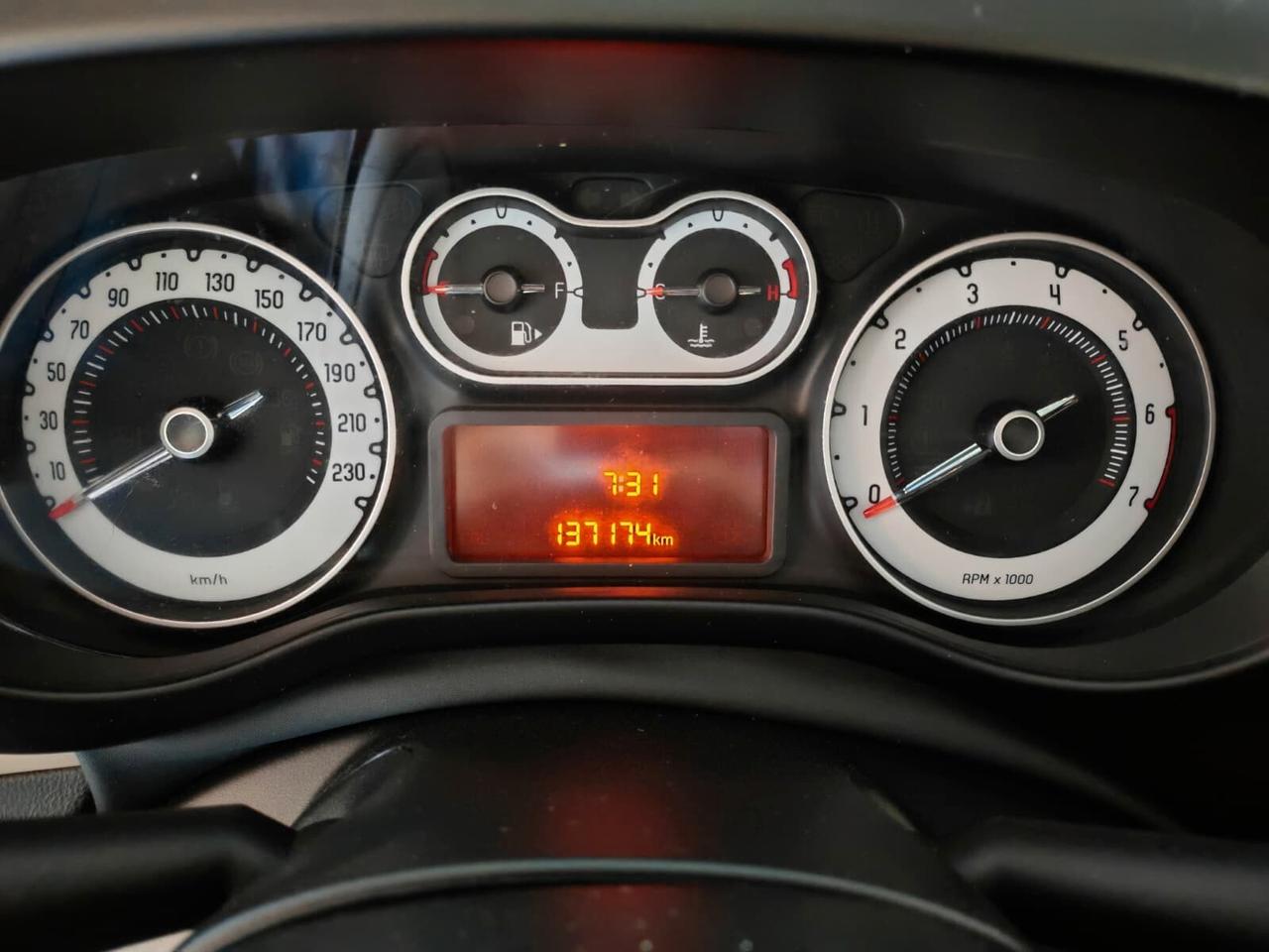 Fiat 500L 1.4 T-Jet 120 CV GPL Trekking