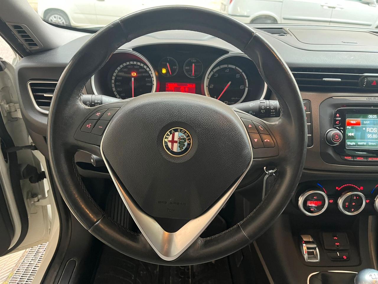 Alfa Romeo Giulietta 2.0 JTDm - PERFETTA - 2015