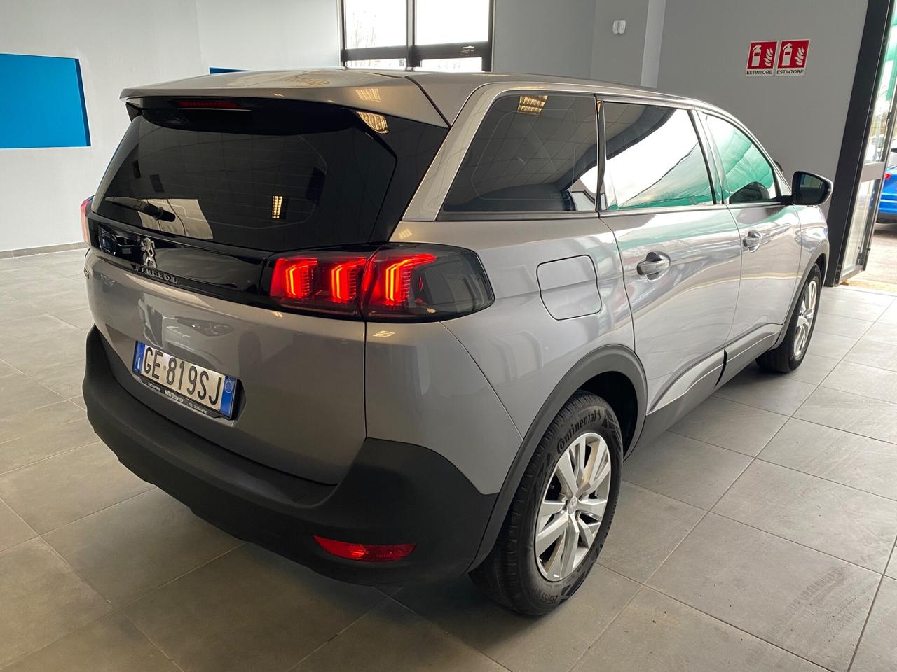 Peugeot 5008 1.5 130 CV EAT8 7 Posti Garantita