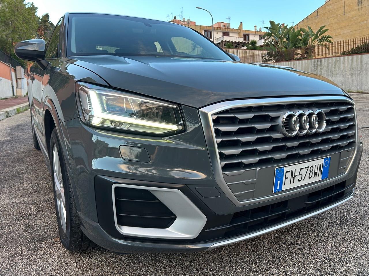 Audi Q2 1.6 TDI sport tagliandi ufficiali