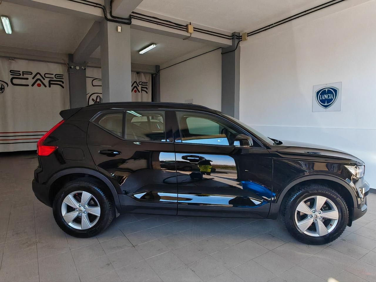 Volvo XC40 T3 Geartronic Momentum