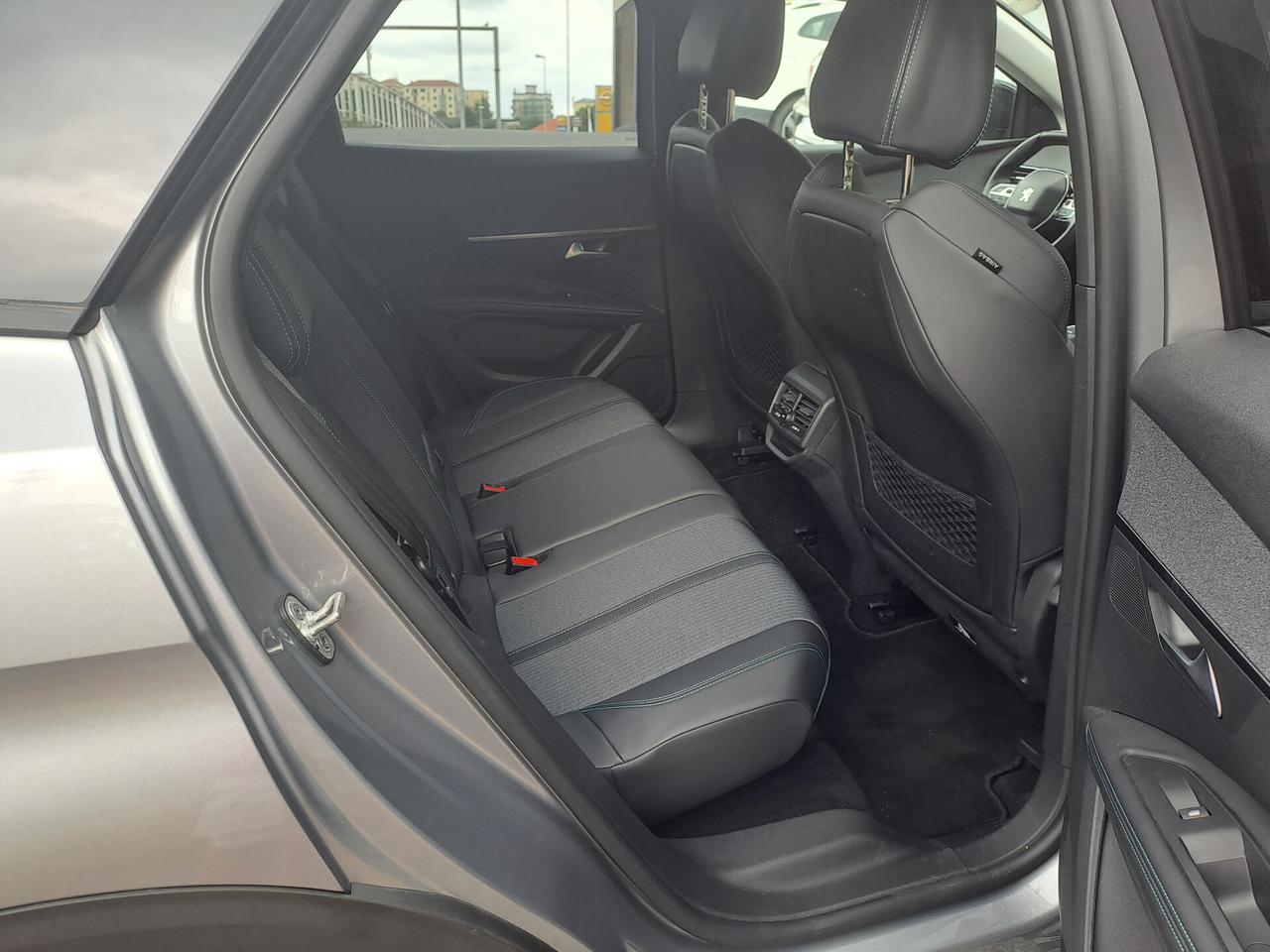 Peugeot 3008 BlueHDi 130 S&S Allure