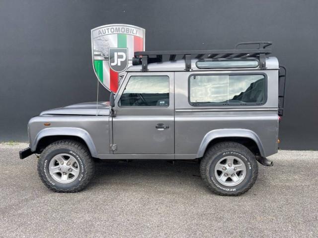 Land Rover Defender Defender 90 2.4 td 6 posti