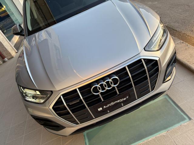 AUDI Q5 SPB SPORTBACK 40 TDI quattro S tronic Business Ad.