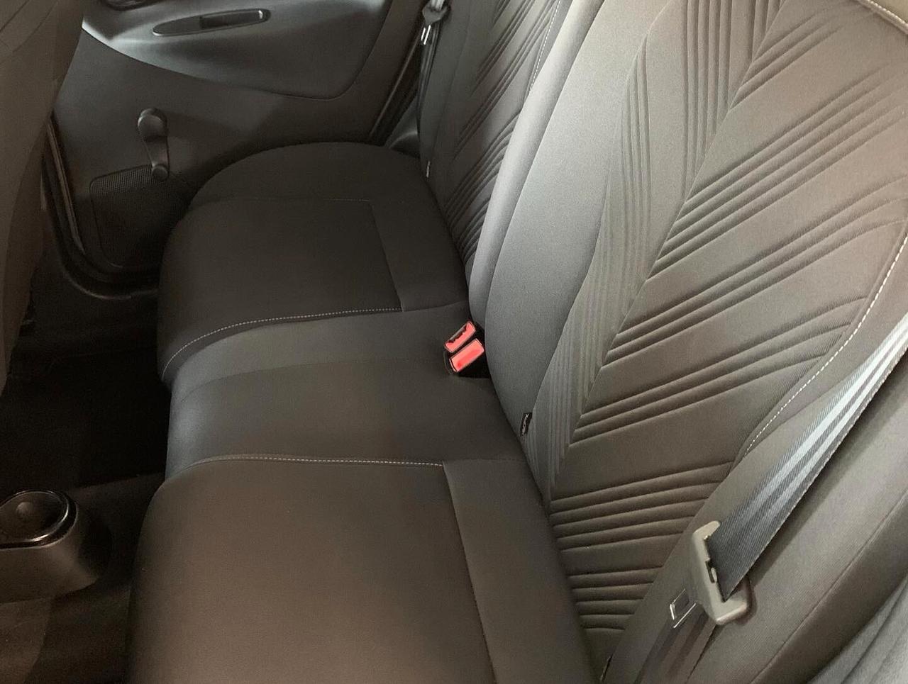 Lancia Ypsilon 1.0 FireFly 5 porte S&S Hybrid NEOPATENTATO