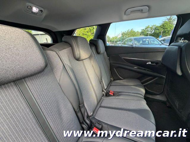 PEUGEOT 5008 BlueHDi 130 S&S EAT8 Allure