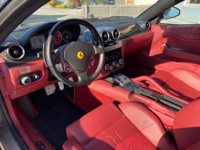 FERRARI 599 GTB Fiorano F1