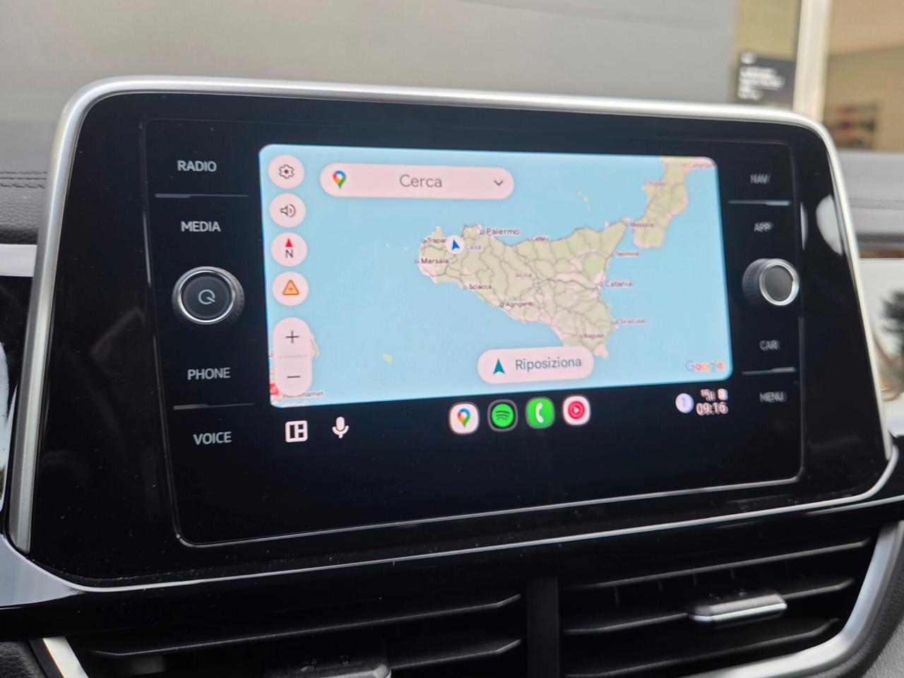 Volkswagen T-Roc 2.0 TDI 116 CV R-Line