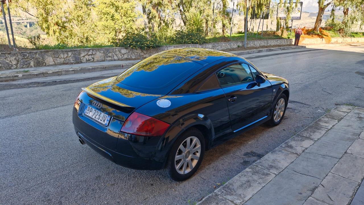 Audi TT Coupé 1.8 T 20V 179 CV cat