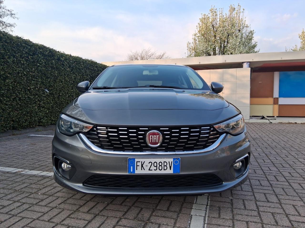 Fiat Tipo 1.4 T-Jet 120CV GPL SW Lounge