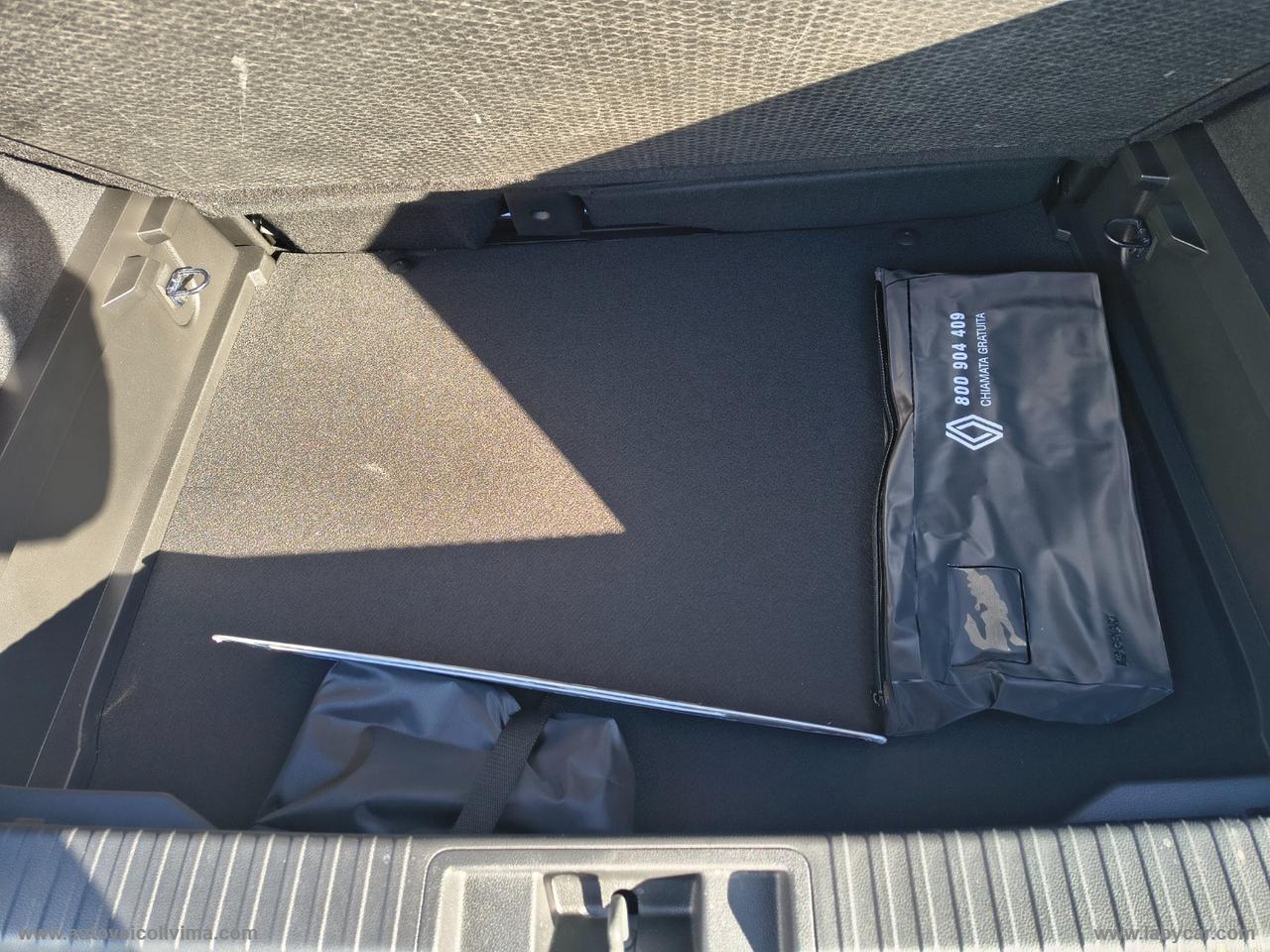 RENAULT Captur ECO-G 100 CV Techno KM 0 ITALIA