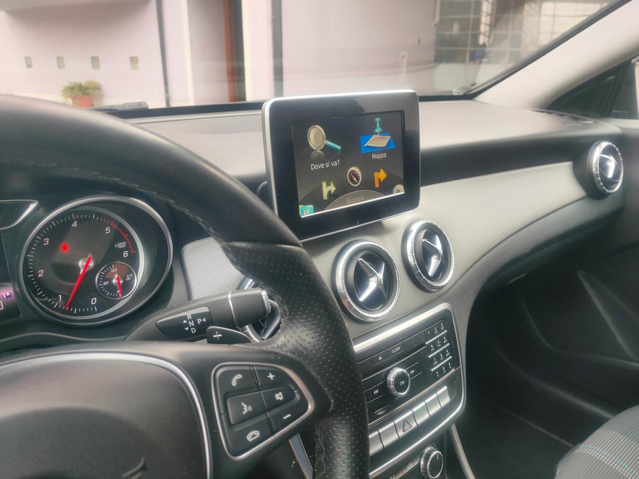 Mercedes-benz CLA 200 d 4Matic Automatic Sport neopatentati