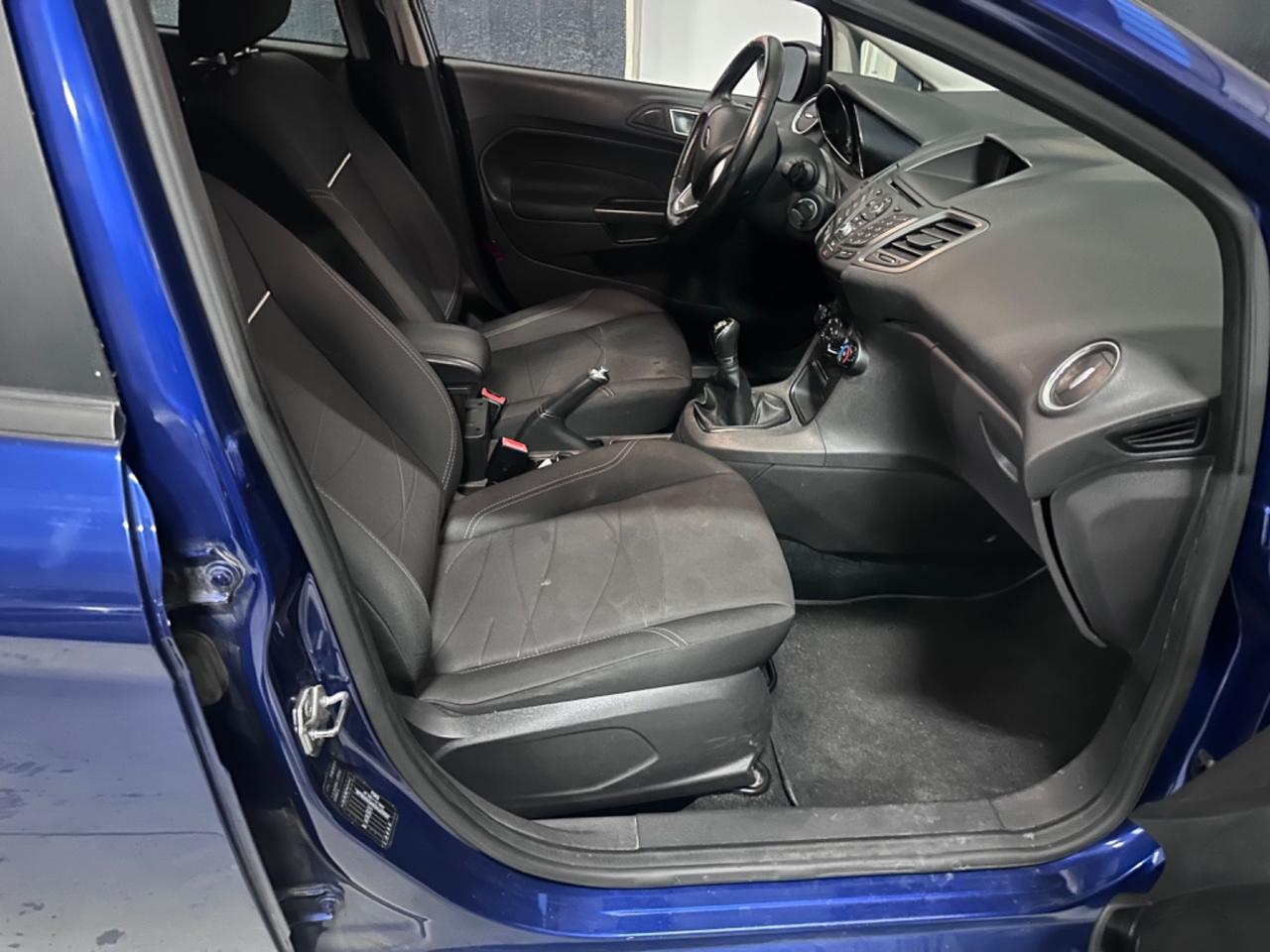 Ford Fiesta 1.5 TDCi 75CV 5 porte Titanium