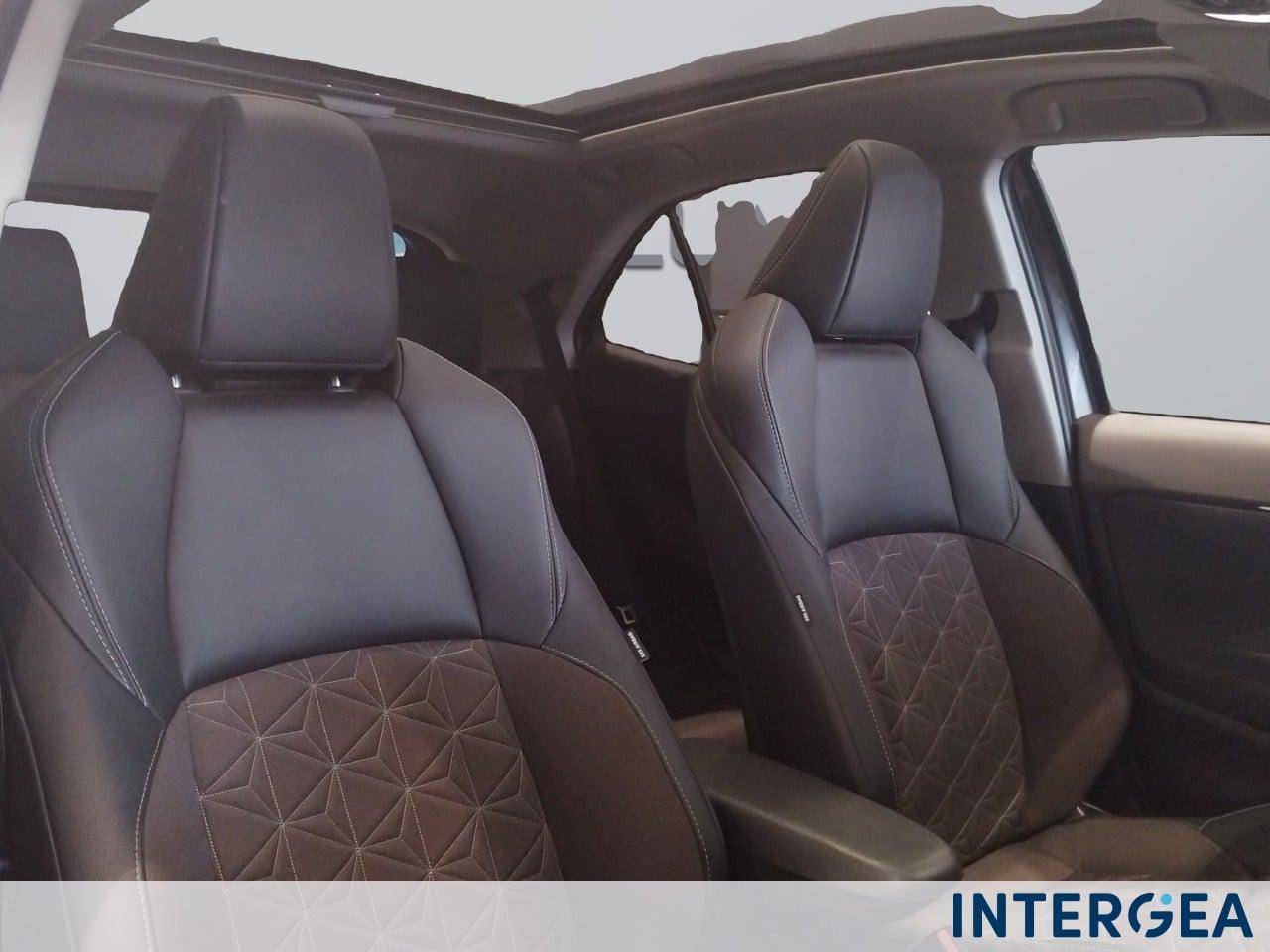 TOYOTA Yaris Cross 1.5h Lounge fwd 130cv e-cvt