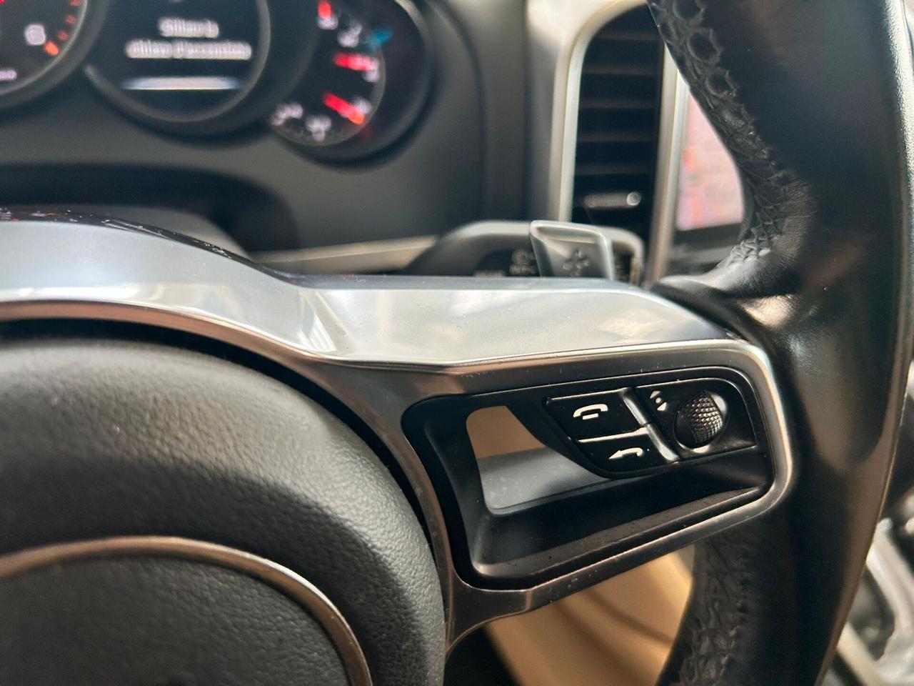 Porsche Cayenne 3.0 DIESEL PLATINUM EDITION 262CV 2017