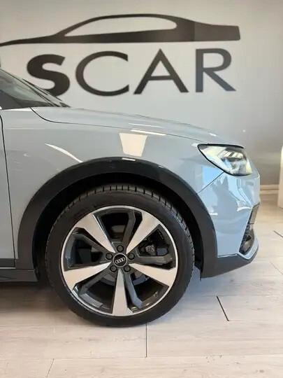 Audi A1 citycarver 30 TFSI Identity Contrast~UniPro~Promo Finanziamento~Tagliandi Certificati Audi