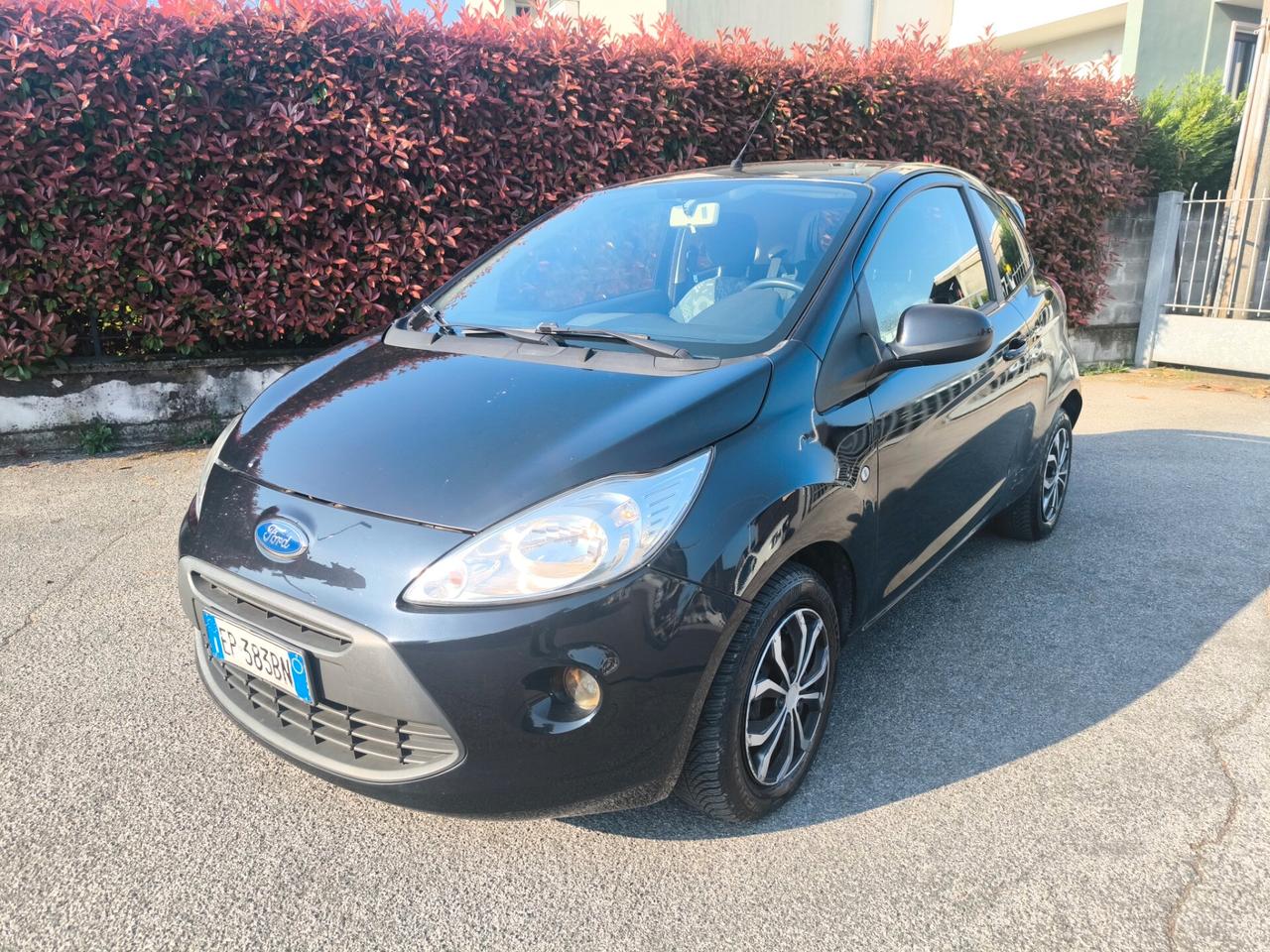 FORD KA 1,2 BENZ- KM 98000 -OK NEOPATENTATI