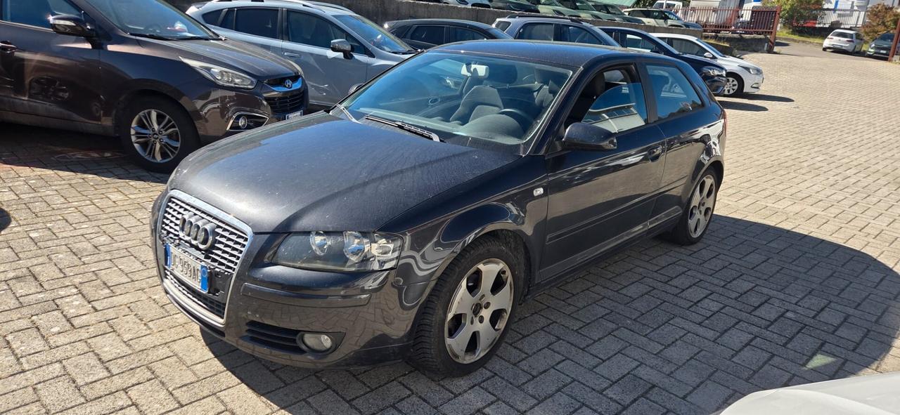 Audi A3 1.6 FSI 115CV GPL 3 PORTE