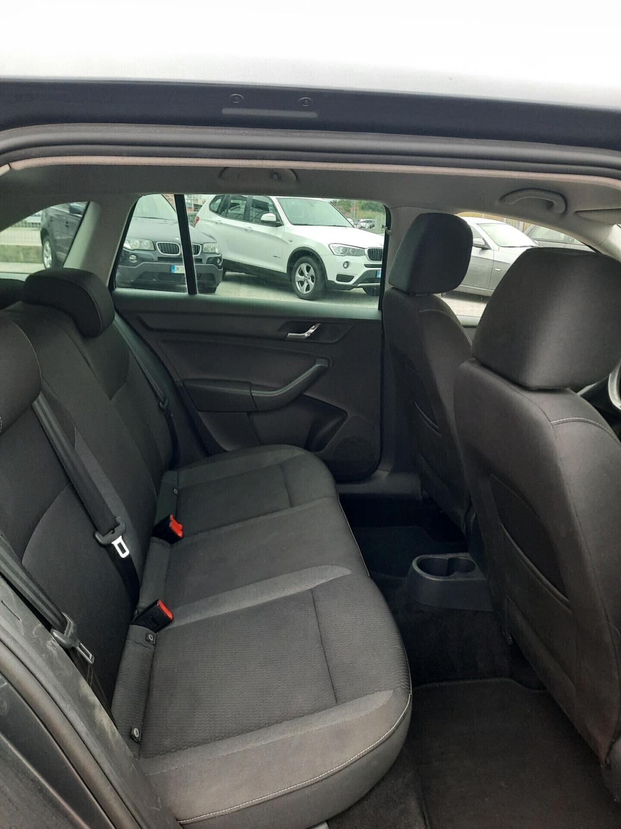 Skoda Rapid 1.4 TDI 90 CV Ambition OK NEOPATENTATI