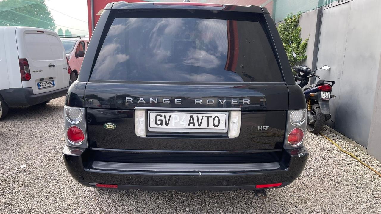 Land Rover Range Rover Range Rover 3.0 TDV8 SE