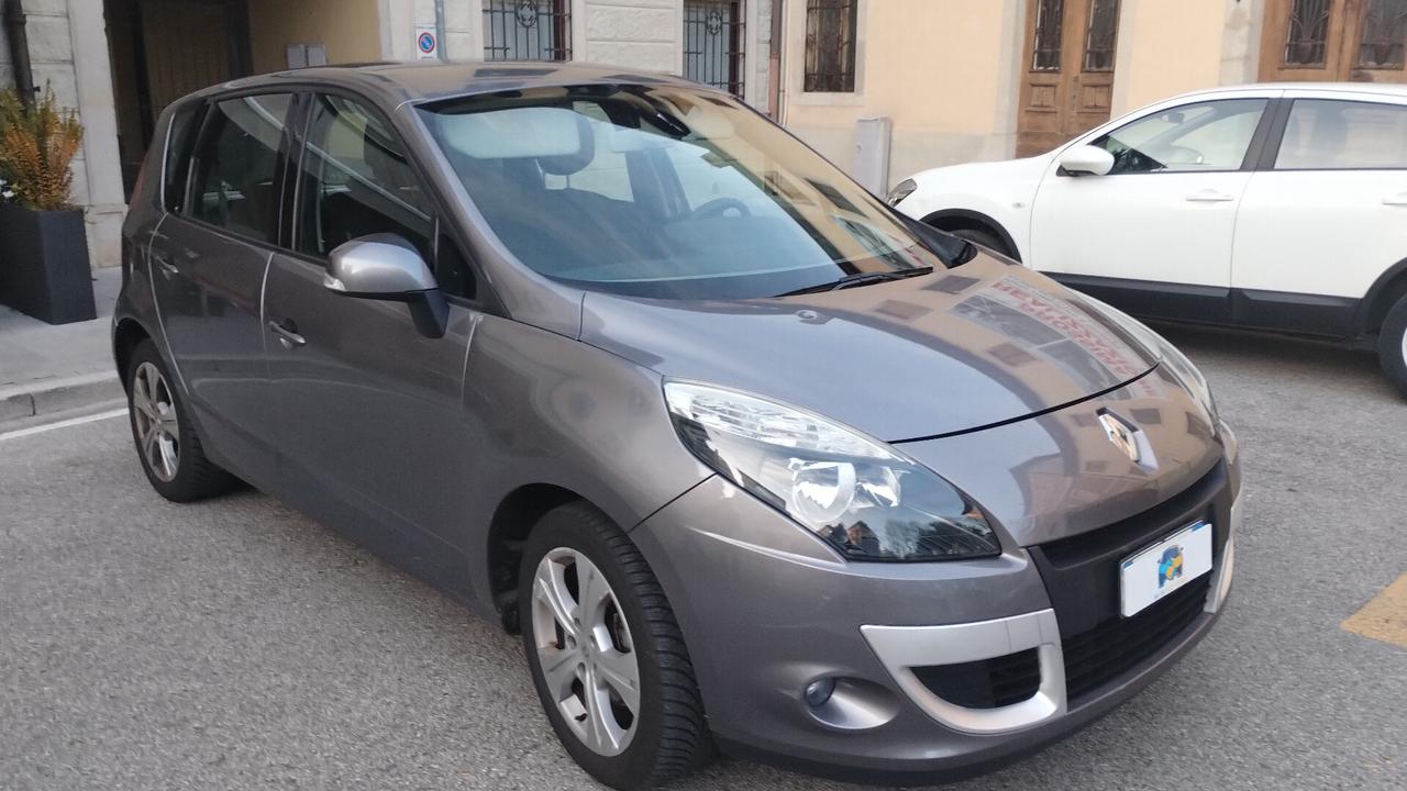Renault Scenic Scénic X-Mod 1.6 Confort