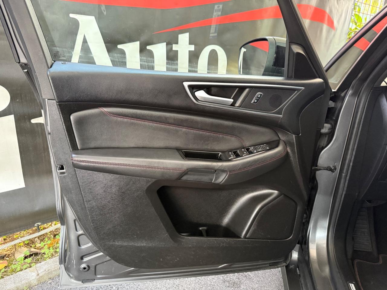 Ford S-Max 2.0 TDCi 150CV ST-Line