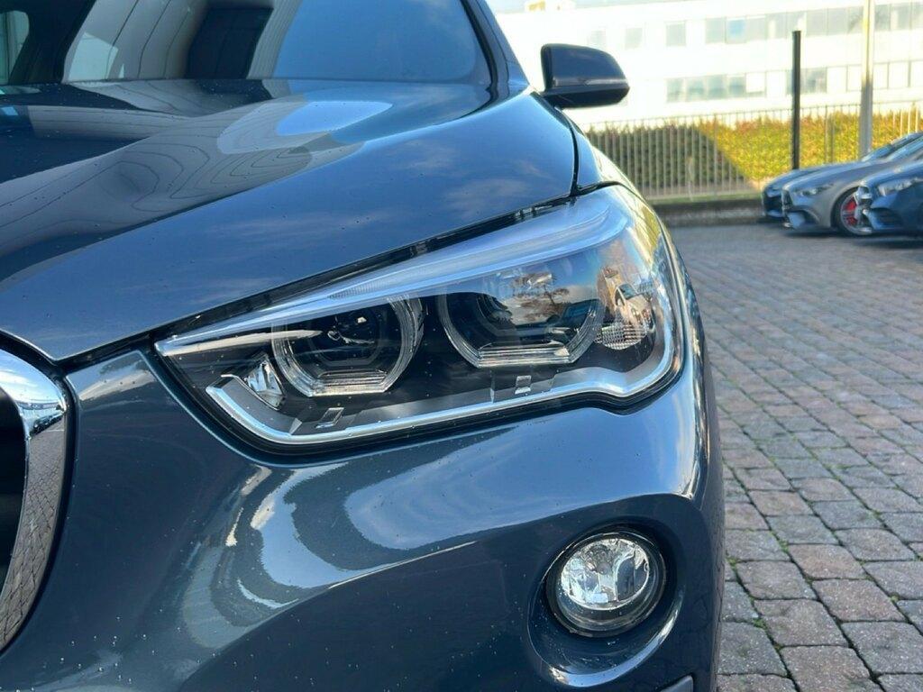 BMW X1 18 d Business xDrive Steptronic