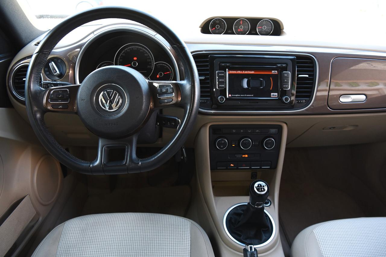 Volkswagen Maggiolino Cabrio 2.0 TDI Design BlueMotion Technology