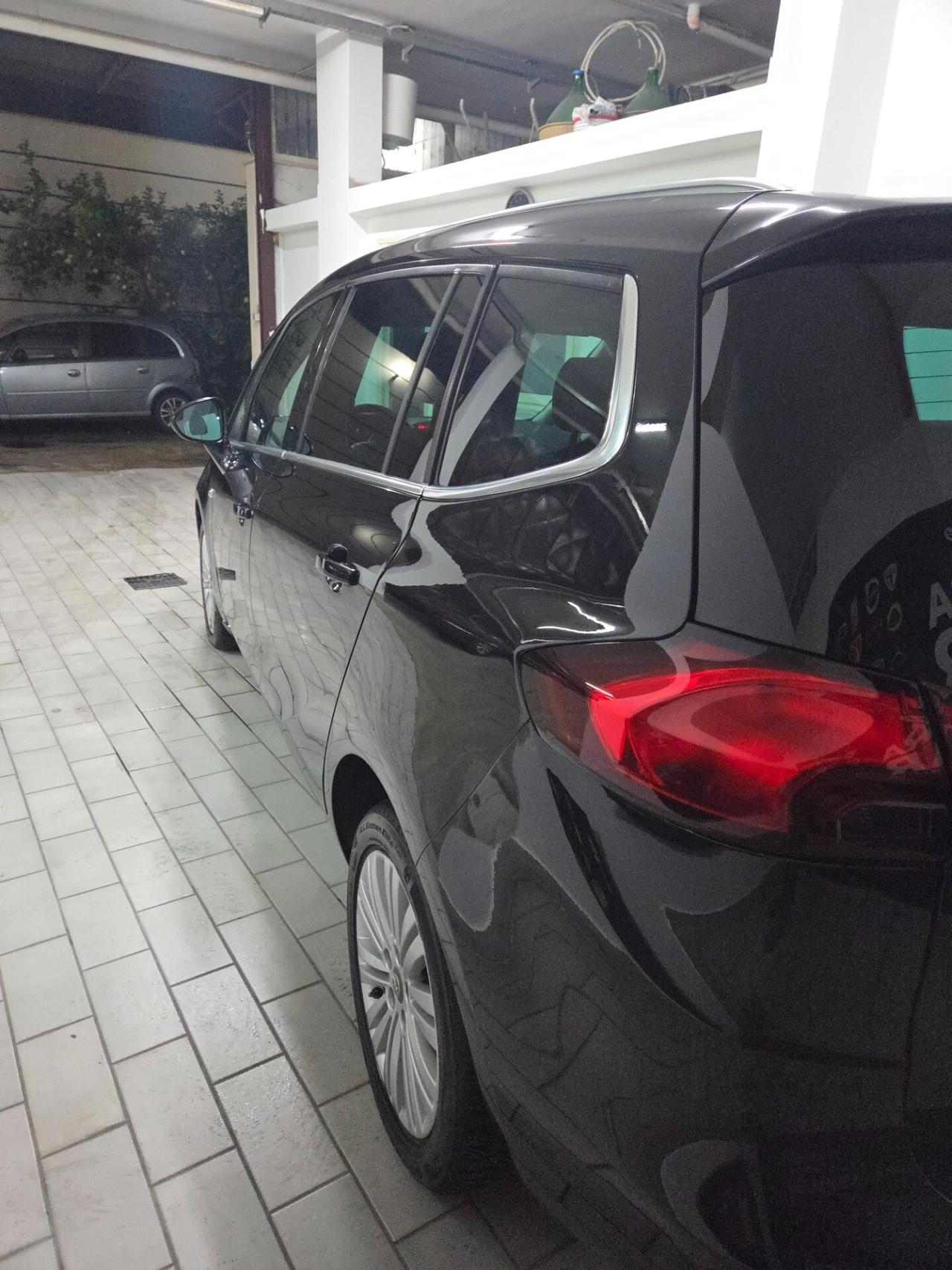 Opel Zafira 1.6 Turbo EcoM 150CV Business