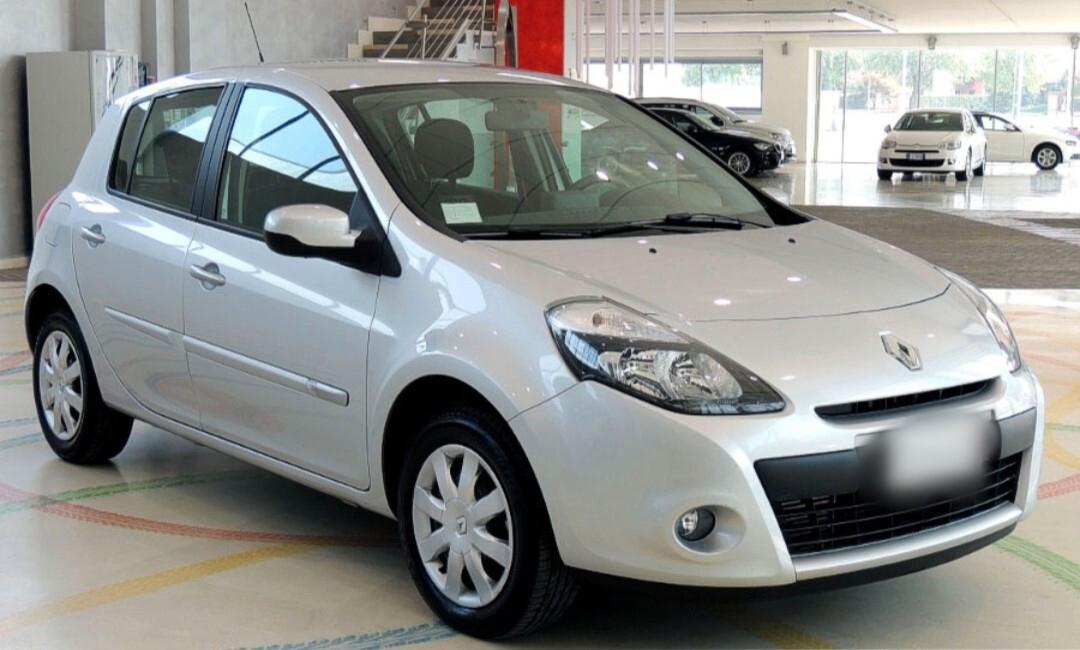 Renault Clio 1.2 16V finanziabile con garanzia