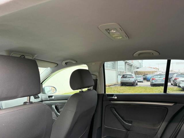 VOLKSWAGEN Golf 1.6 5p. Comfortline senza nessun lavoro da fare