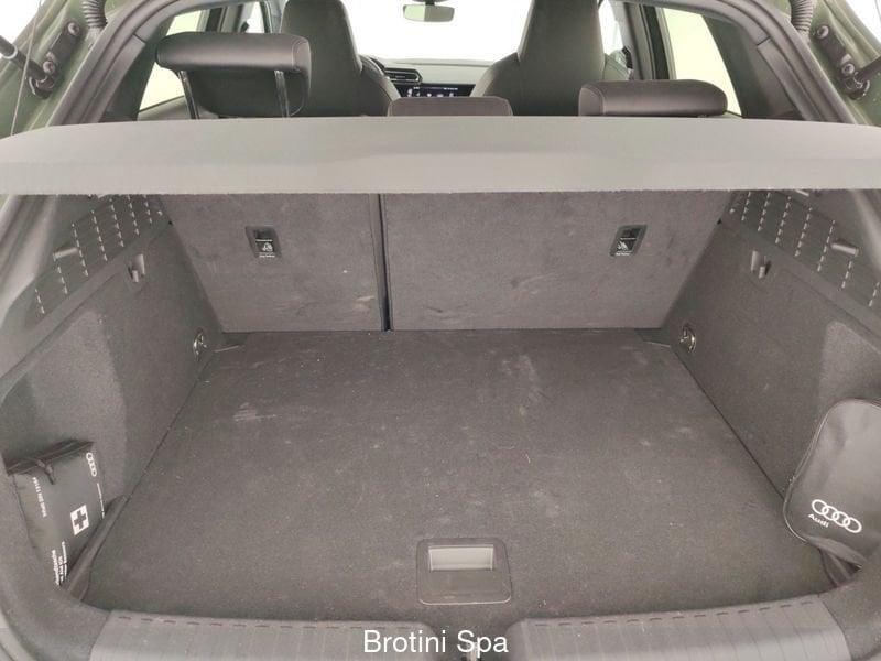 Audi A3 A3 allstreet 35 TDI S tronic Identity Contrast