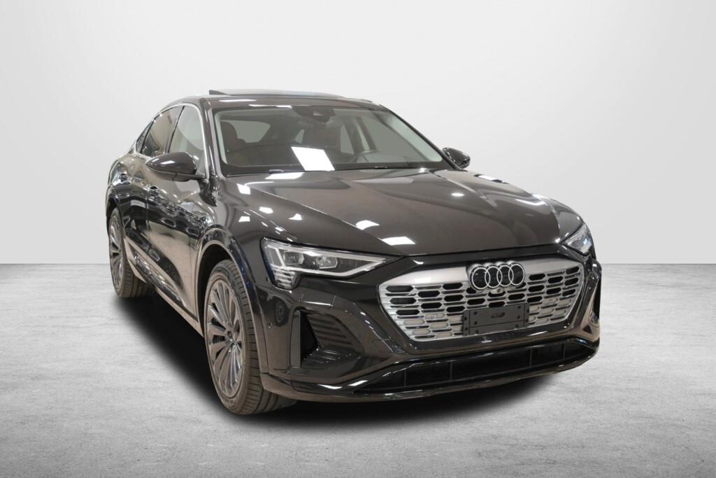 Audi Q8 e-tron 215CV SPB 55 QUATTRO S-LINE EDITION ( FARI LED - PDC CERCHI 21 TETTO PANORAMICO APR. )