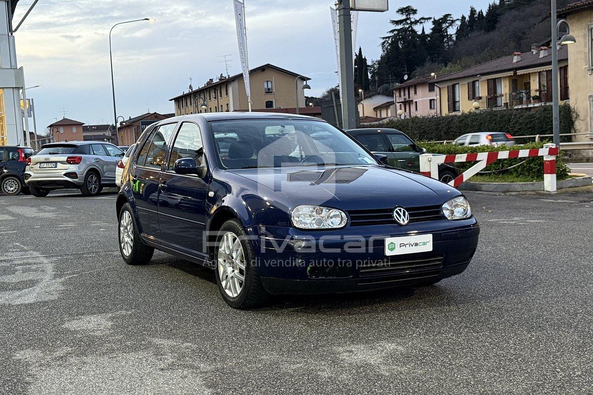 VOLKSWAGEN Golf 1.6 16V cat 5 porte Highline