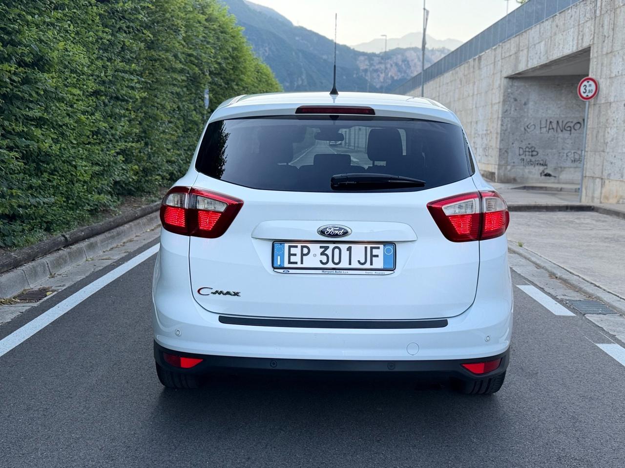 Ford C-Max 1.6 TDCi 115CV Titanium ok neopatentati
