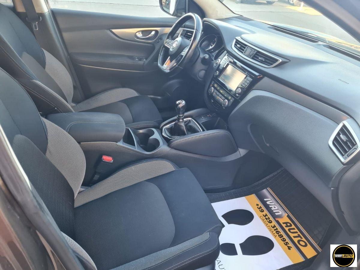 NISSAN Qashqai 1.5 dCi N-Connecta