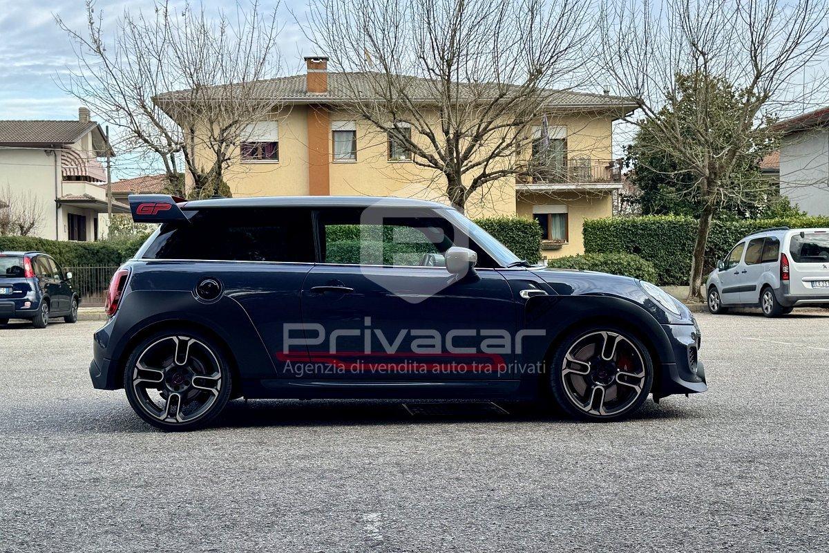 MINI Mini 2.0 John Cooper Works GP Comfort
