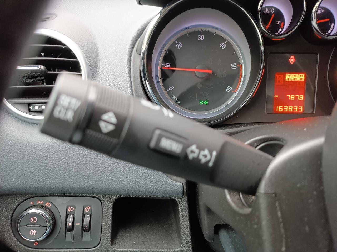 Meriva - 1.3 CDTI 95CV . uniprop Cosmo ---neopatentati-----