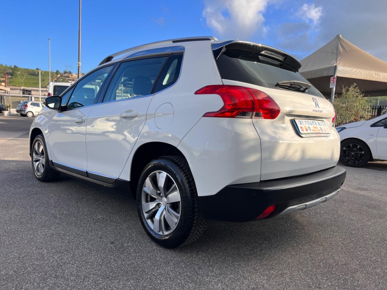 Peugeot 2008 PureTech 82 Allure