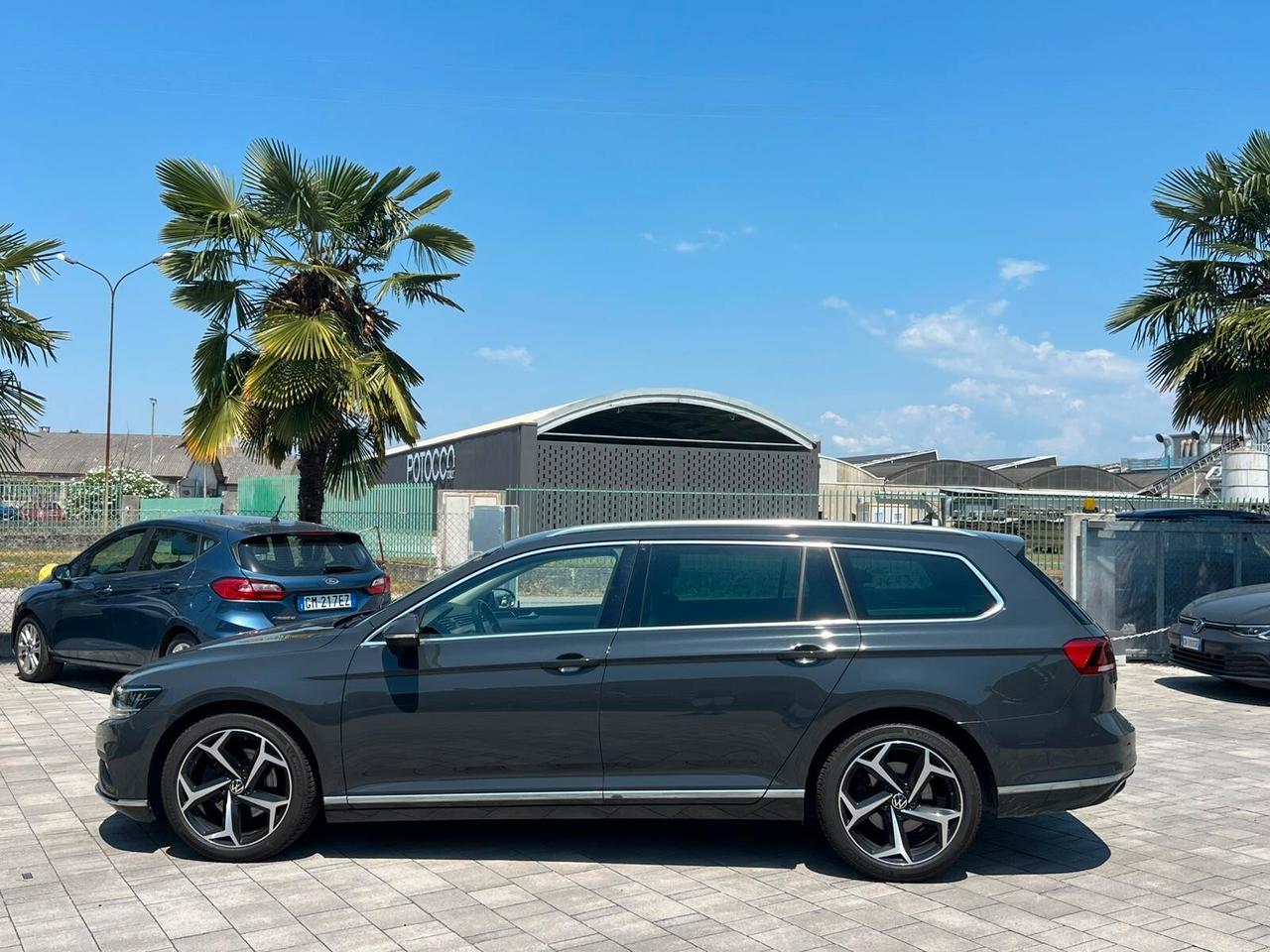Volkswagen Passat Variant 2.0 TDI SCR 200 CV 4MOTION DSG Executive