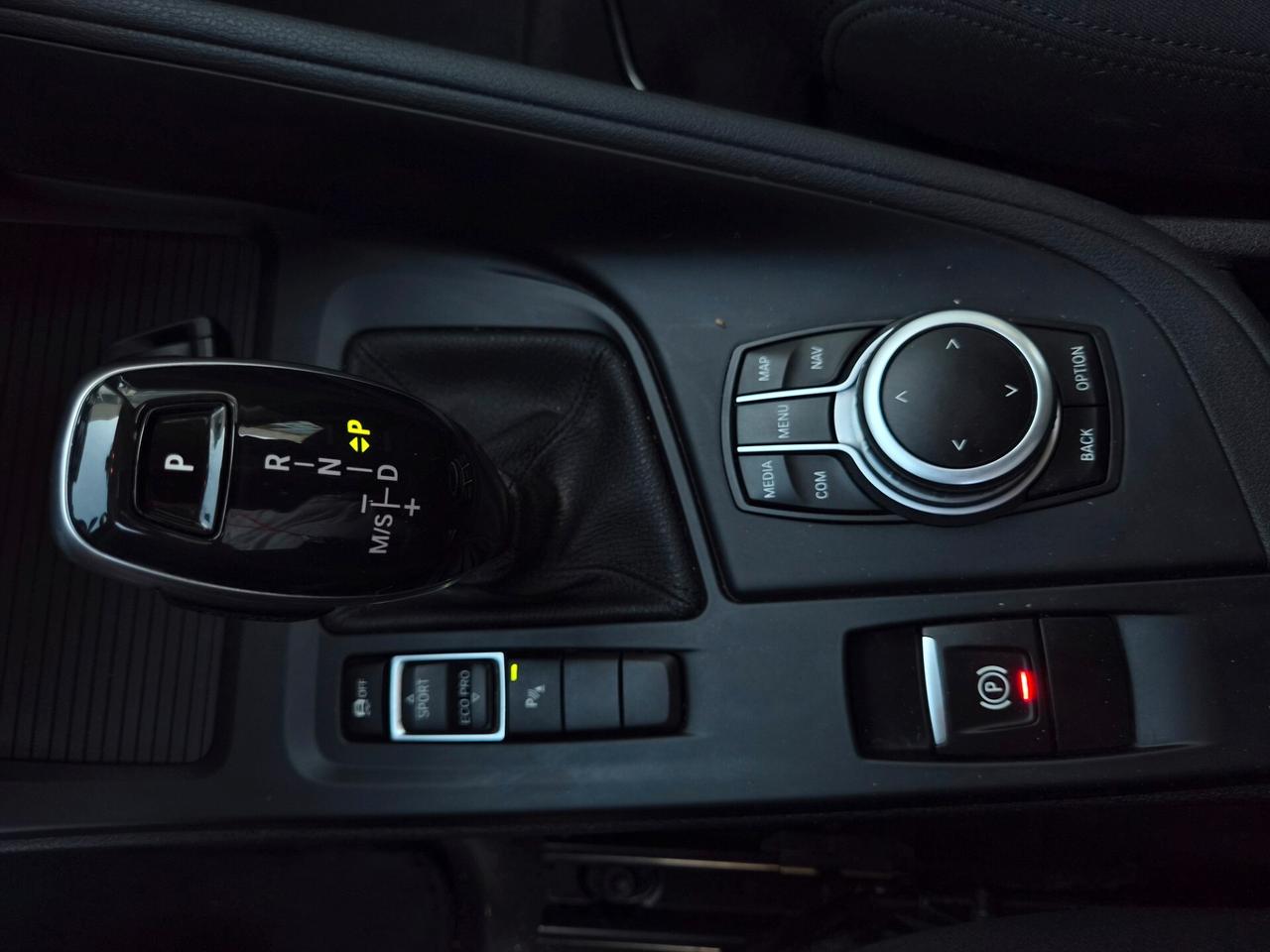 Bmw X1 sDrive 18d Business Advantage C.AUTOM.