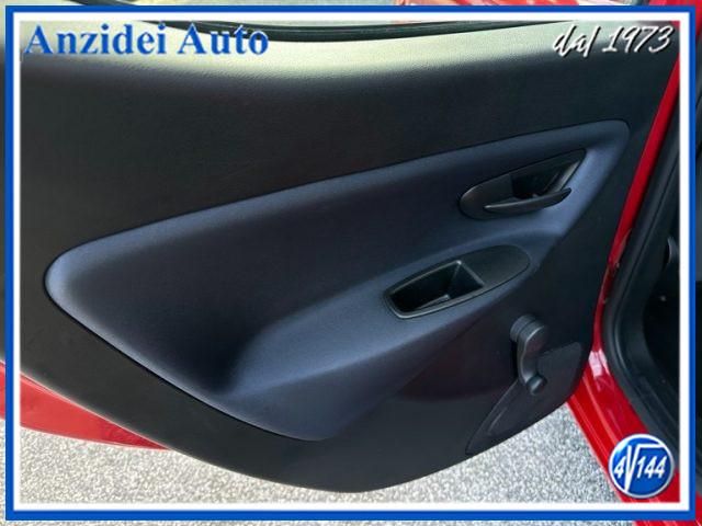 LANCIA Ypsilon 1.0 Hybrid 5 porte Gold