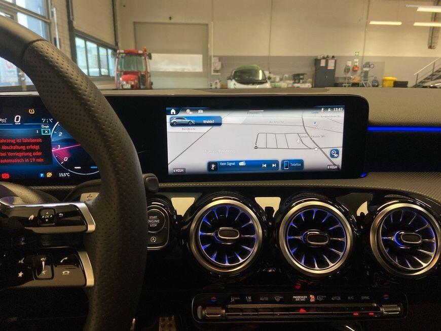 Mercedes-benz A 200 A 200 Automatic AMG Line Advanced Plus