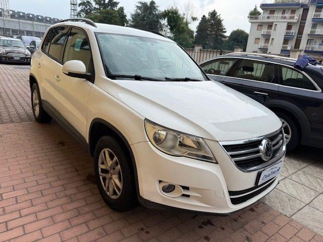 VOLKSWAGEN Tiguan 1.4 TSI 4MOTION Trend & Fun