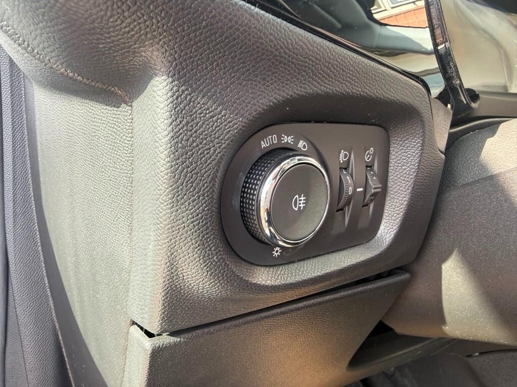 Opel Corsa 1.5 D 100 CV Edition