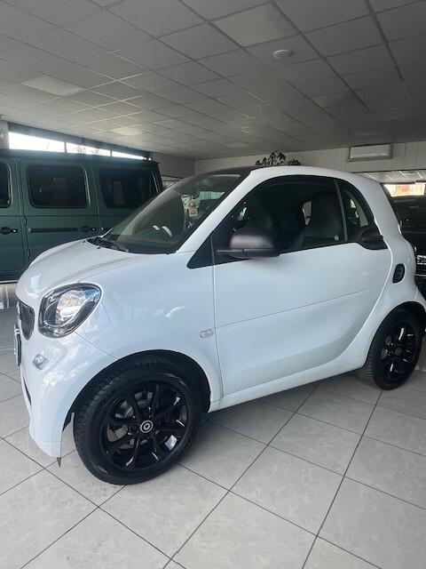 Smart ForTwo 70 1.0 twinamic Youngster