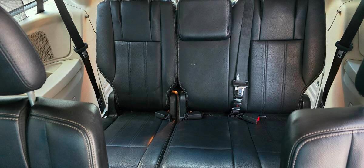 Lancia Voyager 2.8L Platinum 178cv auto *motore nuovo gar full*