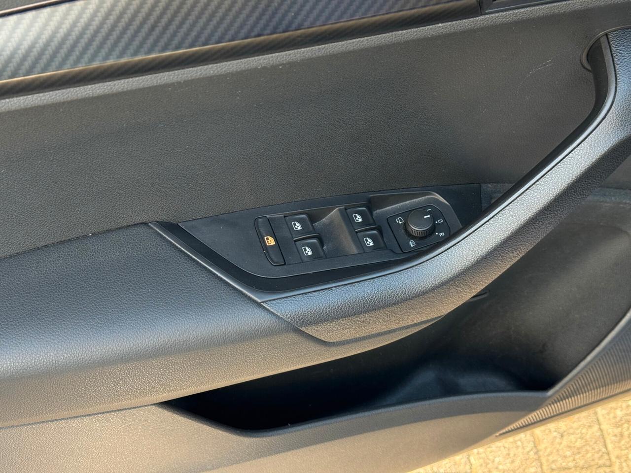 SKODA KAROK 1.5cc 150CV DSG BENZINA IVA ESPOSTA