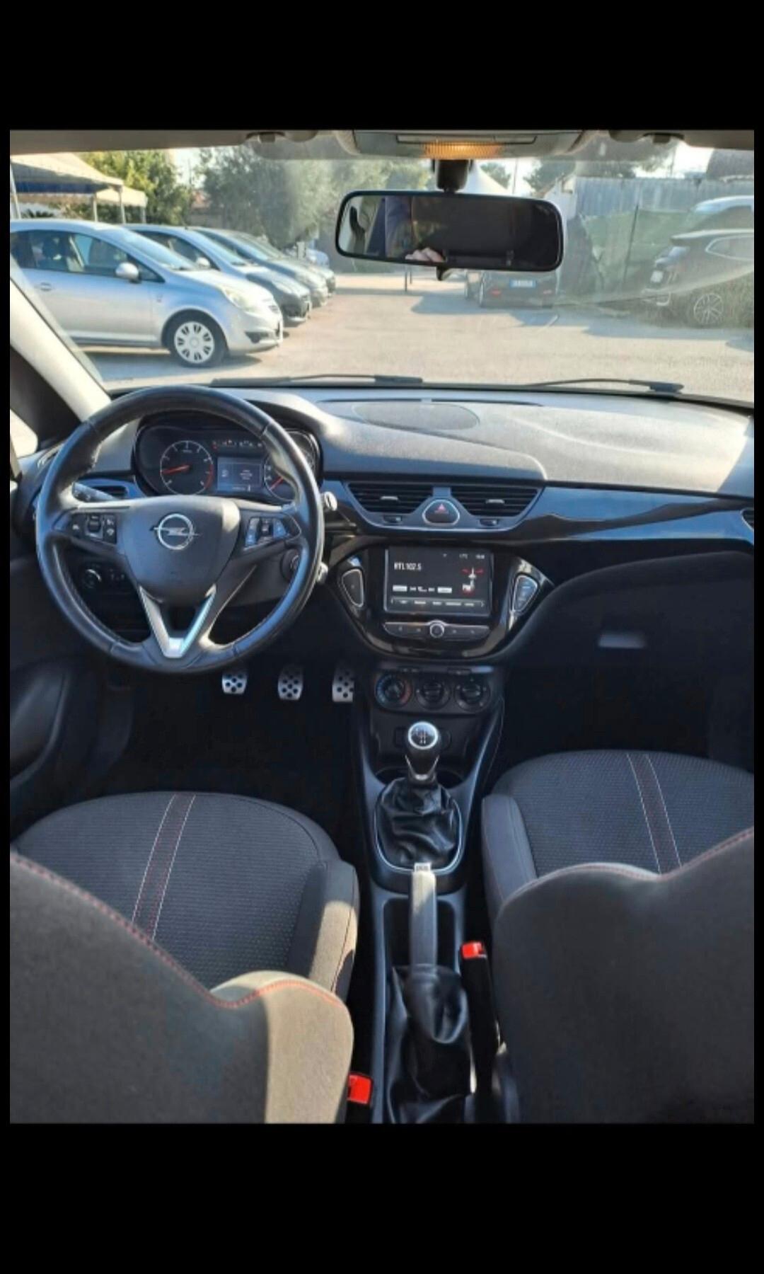 Opel Corsa 1.4 90CV GPL Tech 5 porte Black Edition